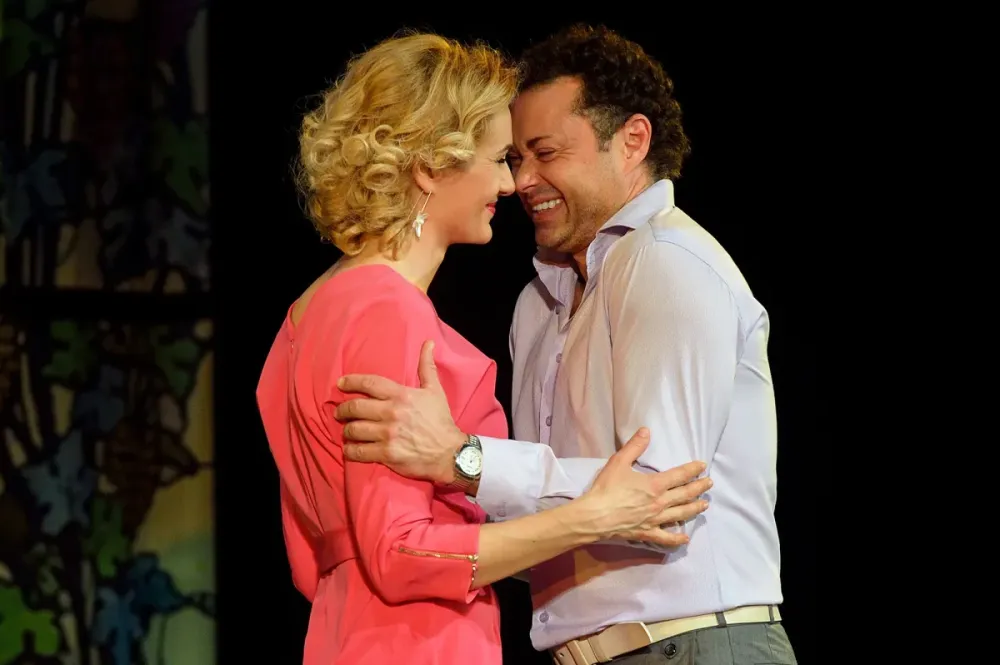 Билеты Налево от лифта: 25 янв 2026, Санкт-Петербург