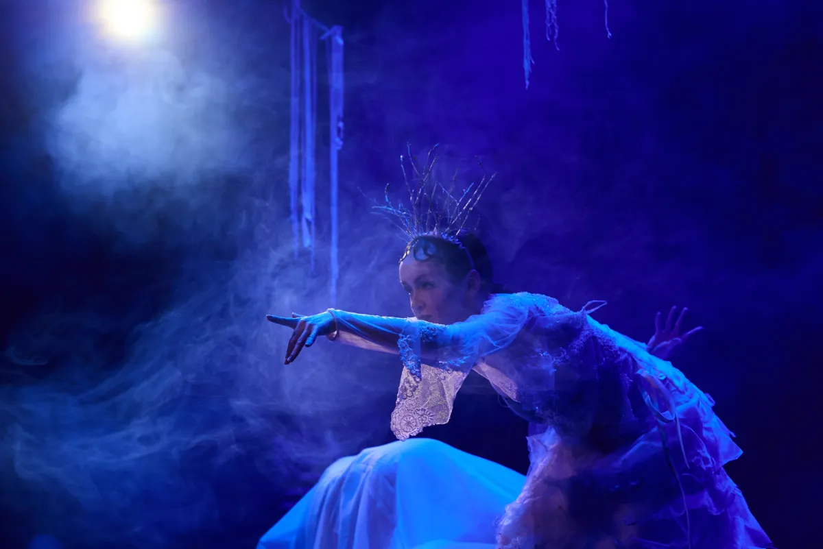 Билеты на спектакль Здесь раньше росли яблоки 05 Дек 2025 СПб