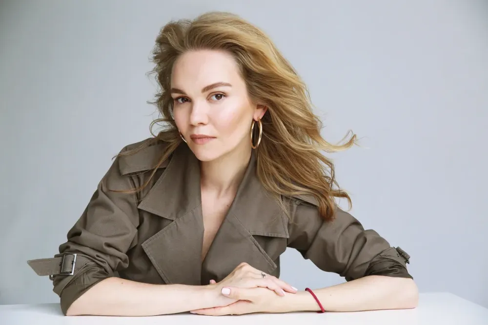 Билеты на Новый год с Сашей Алмазовой 30 дек 2025 СПб