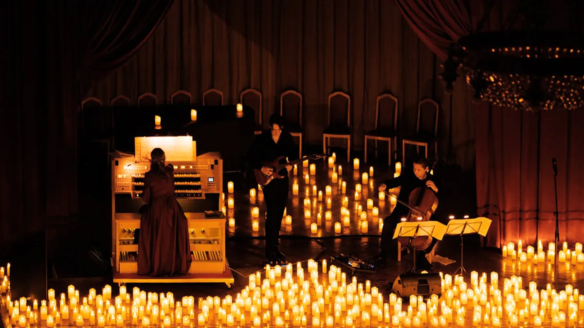 Билеты на Мировые рок-хиты при свечах в СПб 16 Янв 2026