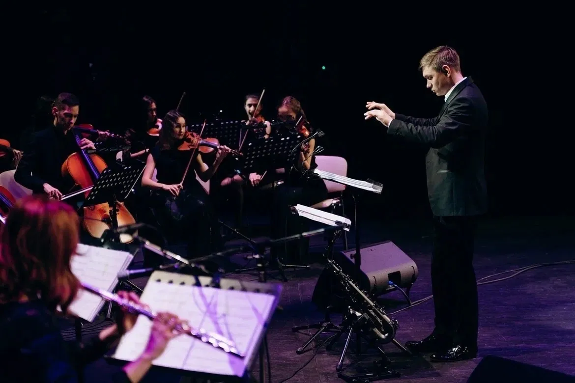 Билеты на Новогодний огонек в Филармонии...