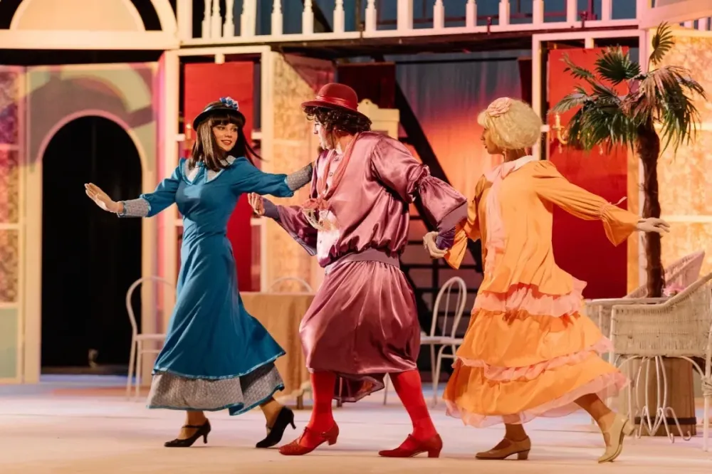 Билеты на Здравствуйте, я ваша тетя! в Кирове 20 дек 2025