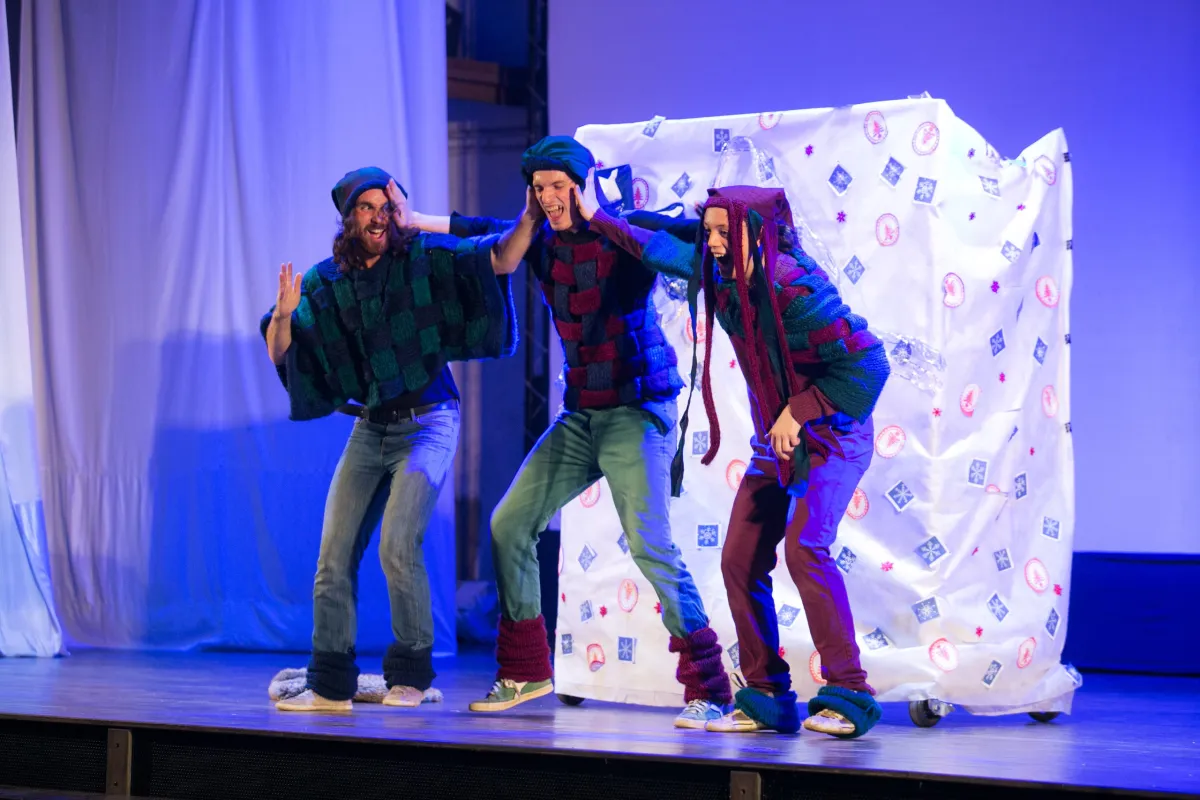 Билеты: Вокруг света с Дедом Морозом, 23 Дек 2025, Пенза