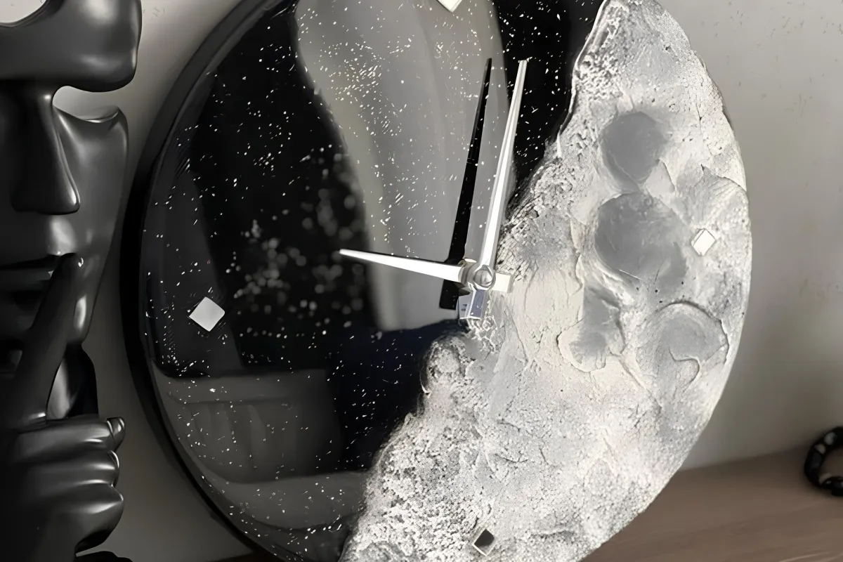 Билеты на мастер-класс Часы. Луна в Екатеринбурге 17 янв 2026