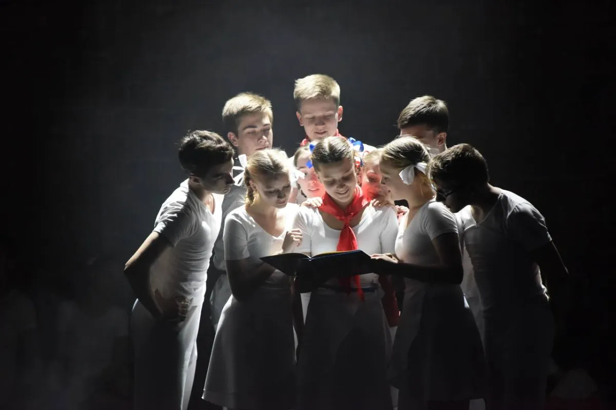 Билеты на Сорок первый... Выпускной Екатеринбург 19 фев 2026