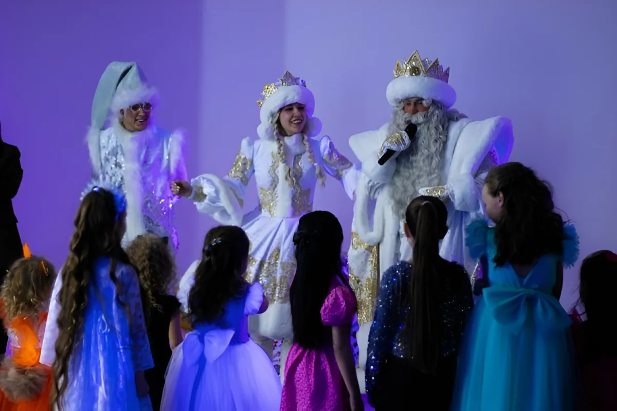 Билеты на Неоновая ёлка 27 Дек 2025, Челябинск