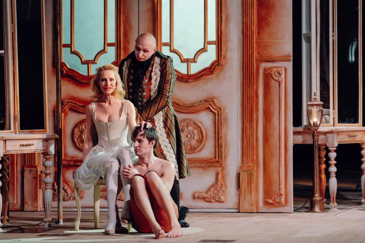 Билеты на Опасные связи 29 Дек 2025 Красноярск