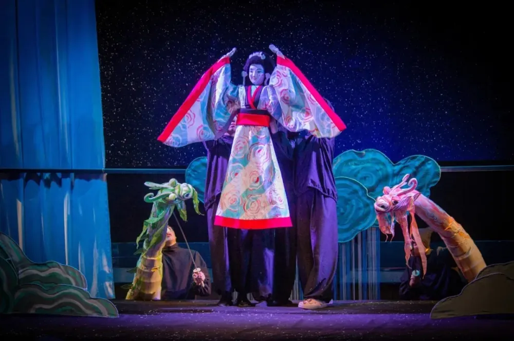 Билеты на Новый год в замочной скважине, 4 янв 2026