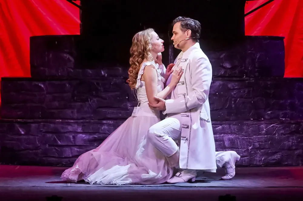 Билеты на Алые паруса в Омске 17 фев 2026