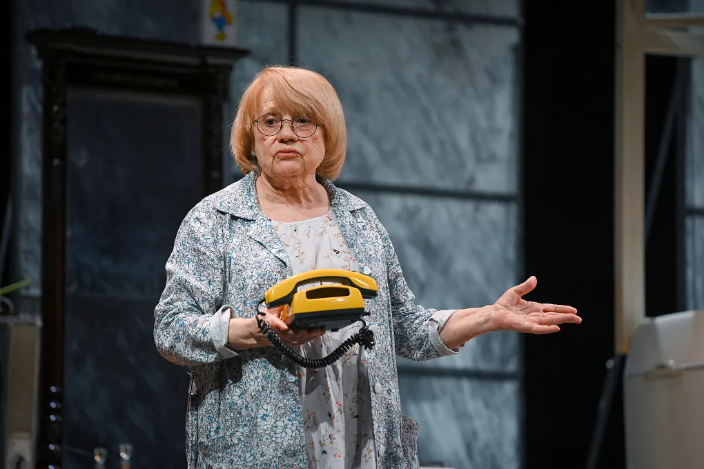 Билеты на Похороните меня за плинтусом в Омске 13 Янв 2026