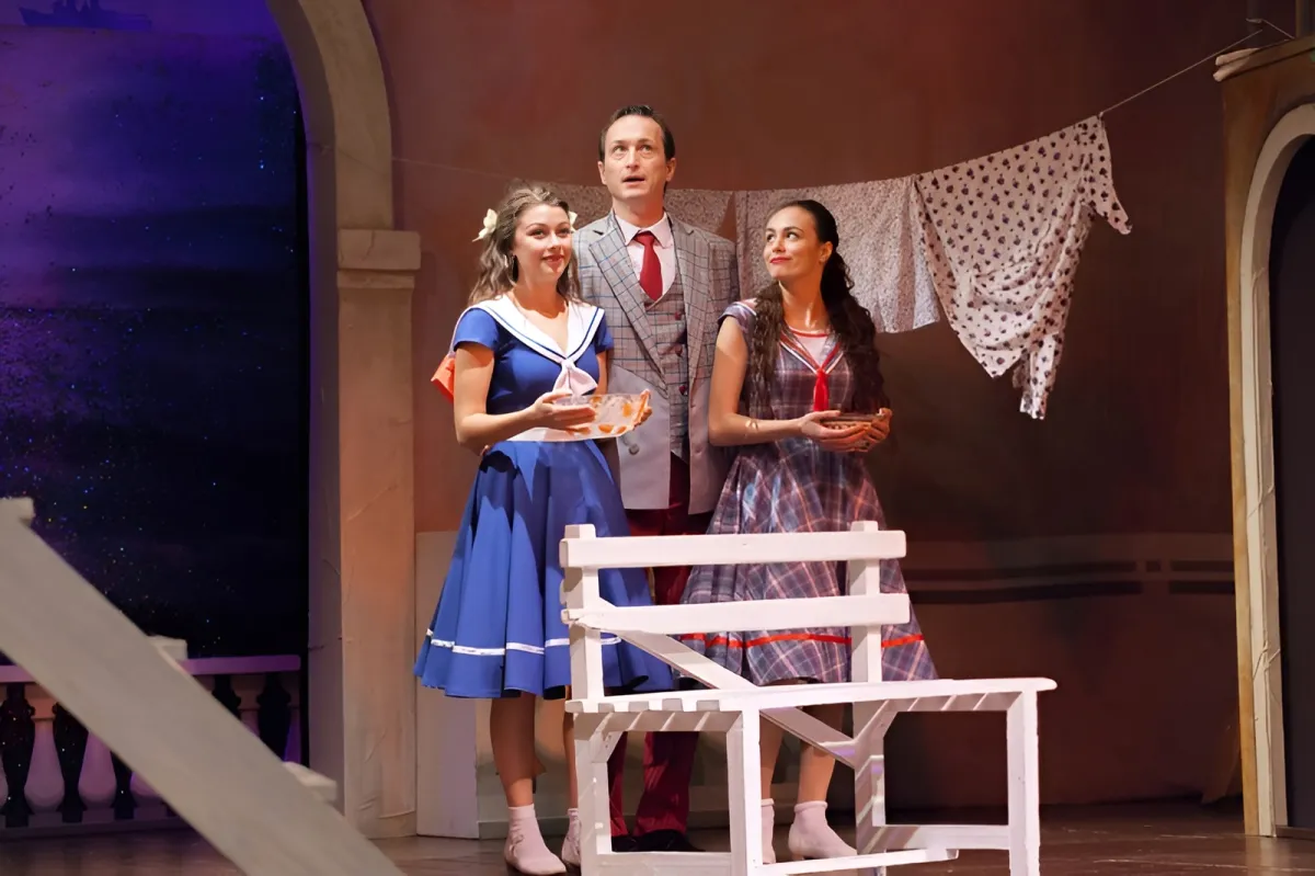 Билеты на «Про море Чёрное и акацию белую» в Омске 24 янв