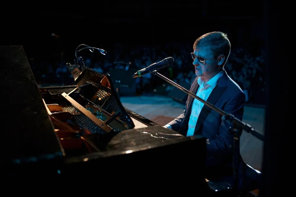 Олег Аккуратов в Сургуте 29 янв 2026 – билеты на концерт