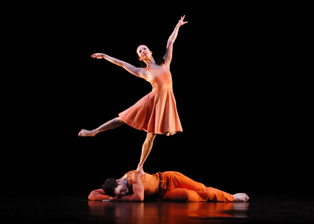 Аластер Маколей оживляет танцоров прошлого