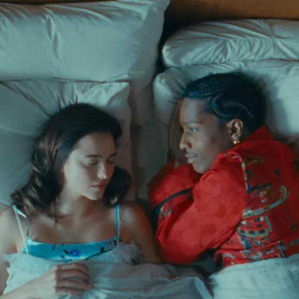 Chanel Métiers d’art 2026: Ролик с ASAP ...