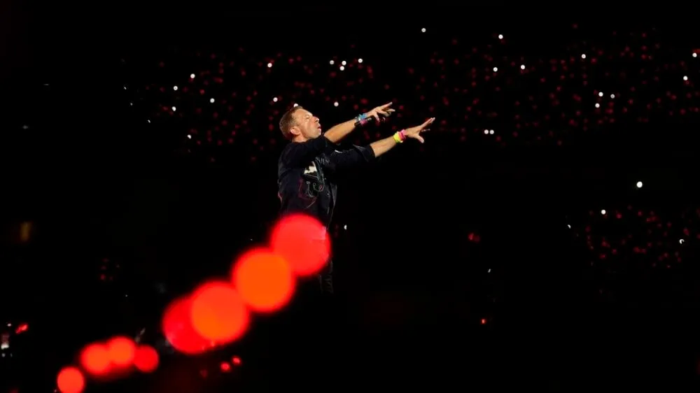 Отставка директора Astronomer после скандала на концерте Coldplay