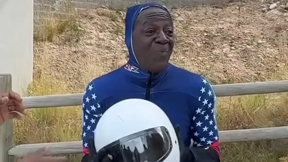 Flavor Flav поддерживает сборную США по бобслею и ...