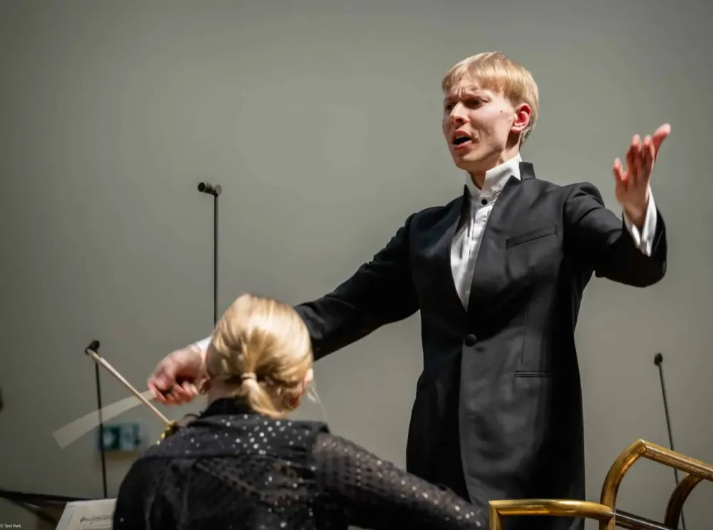 Победитель конкурса дирижеров госпитализирован пос...