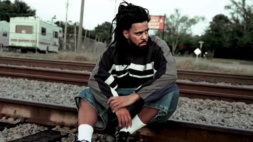 J. Cole объявляет мировой тур The Fall-Off Tour 2026