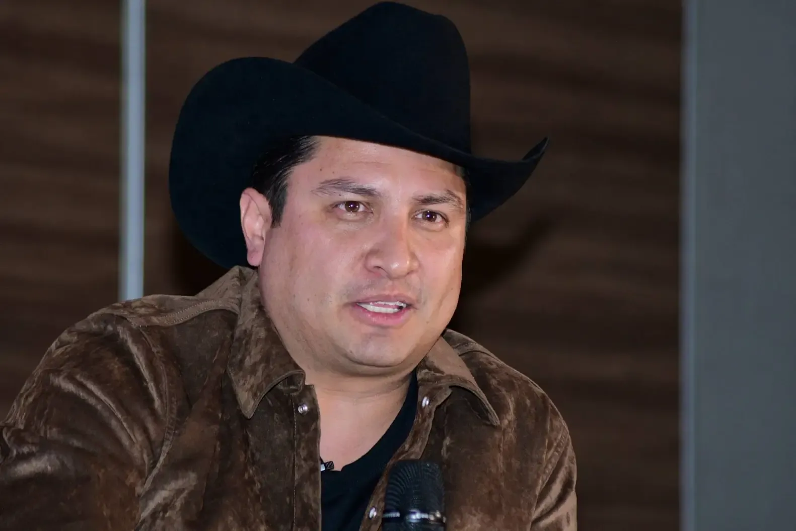 Julión Álvarez: Texas Show Cancelled Due to Visa Issue