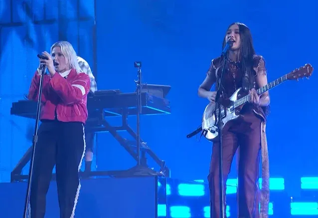 Linkin Park выступил с победительницей America's Got Talent Нене Рояль
