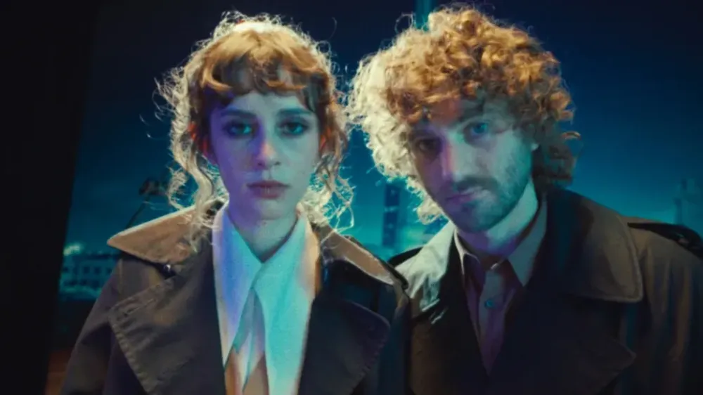 Magdalena Bay выпустили новые треки "Human Happens...