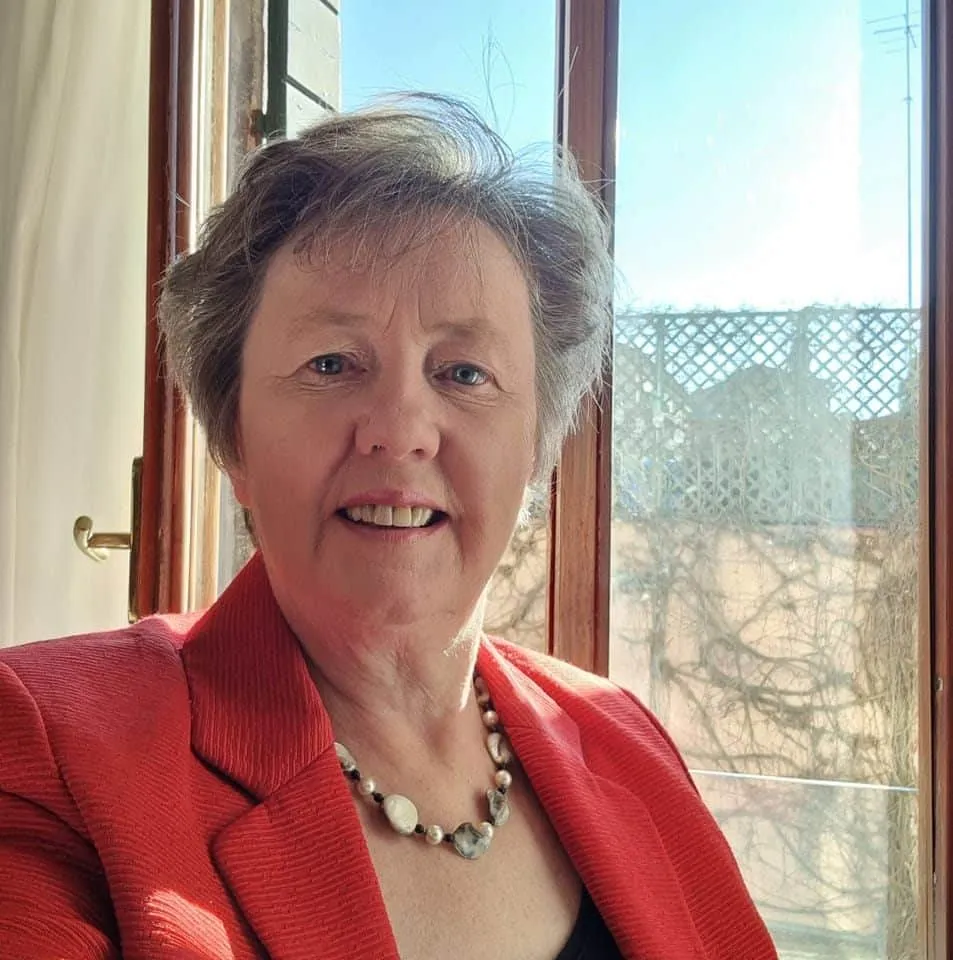 Агентство Maxine Robertson Management в ...