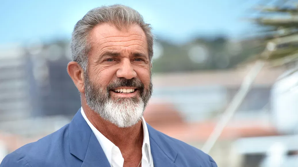 Mel Gibson apologizes for mocking sign interpreter at Fan Expo Canada