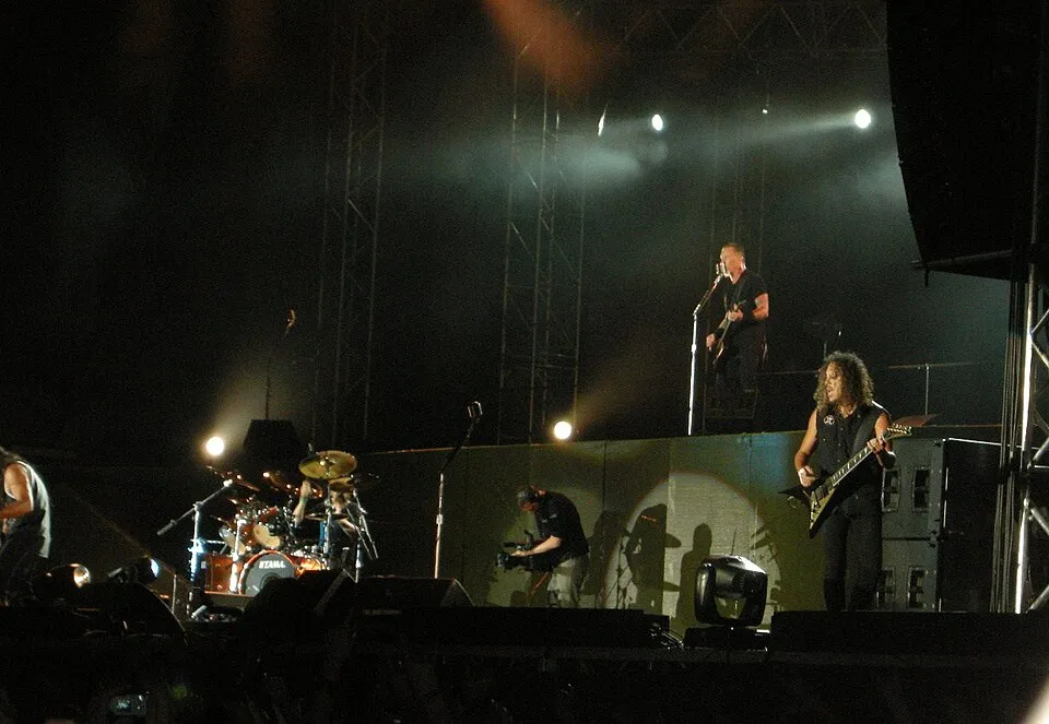 Масштабное возвращение группы Metallica: новые туры и релизы
