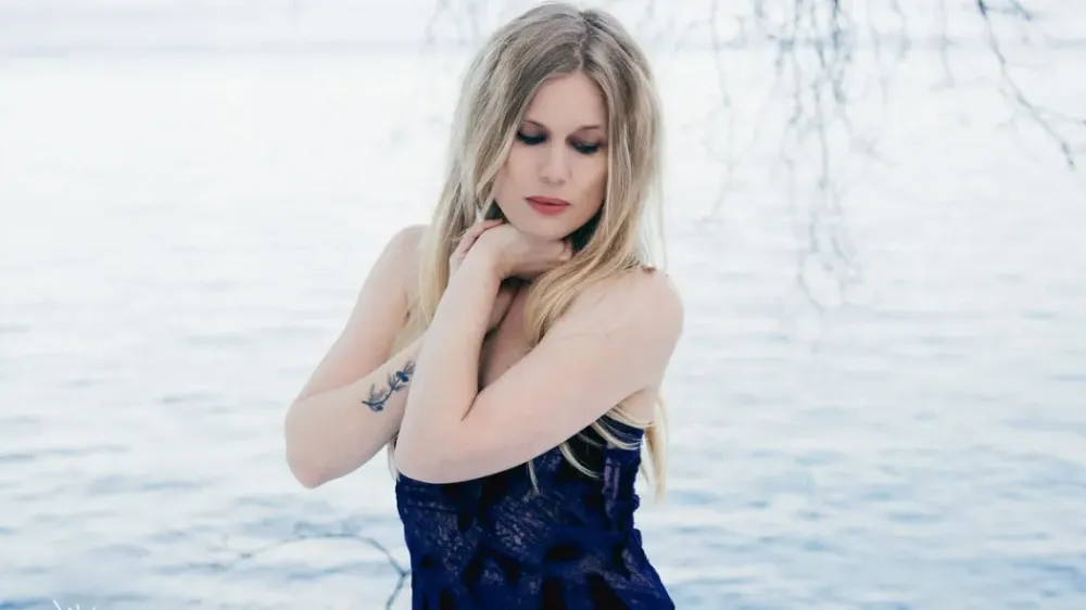 Новые песни Myrkur, James Blake, Savages и других 22 января 2026