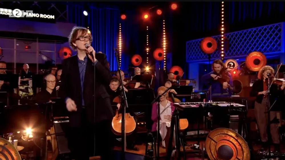 Pulp исполнили кавер на ABBA с оркестром BBC 2 февраля 2026