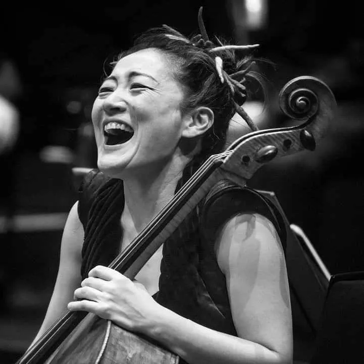 Su-a Lee: Впечатляющее виолончельное соло как фина...