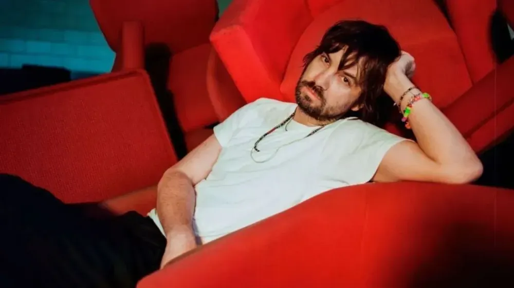 Tame Impala: Обзор альбома "Deadbeat"