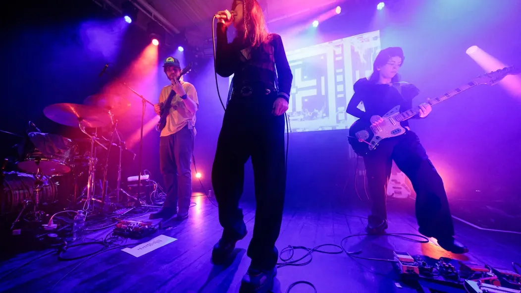 Water From Your Eyes: Концерт в Амстерда...