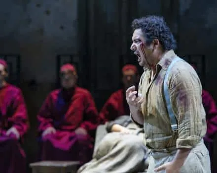 Опера "Трубадур" Верди: новое исполнение от OperaV...