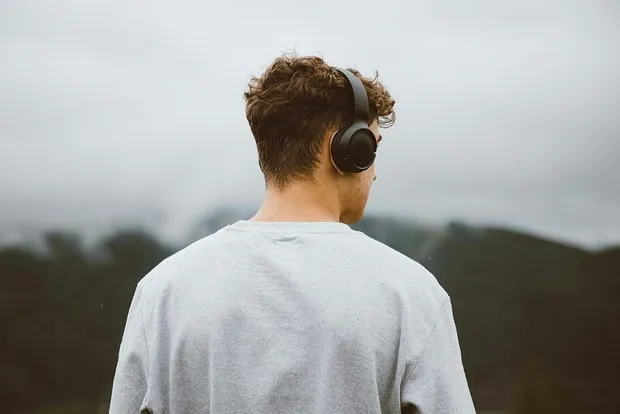 Zivert и Icegergert возглавили чарт Apple Music в Украине