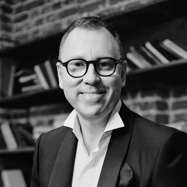 Алексей Прохоров представил книгу «Монологи чувств...