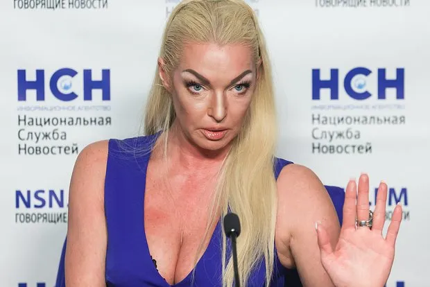 Волочкову призвали к ответу за слова о пьянстве россиян