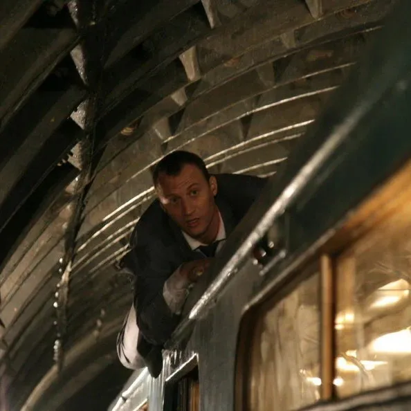 Анатолий Белый*: Фамилия удалена из титров фильма ...