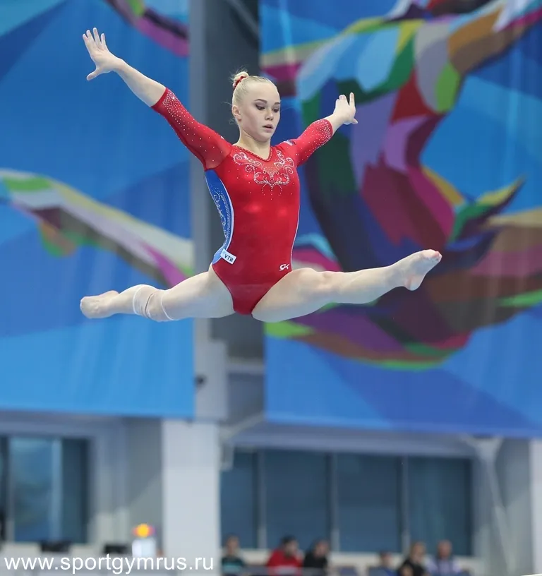 Мельникова вынуждена менять музыку для международных соревнований