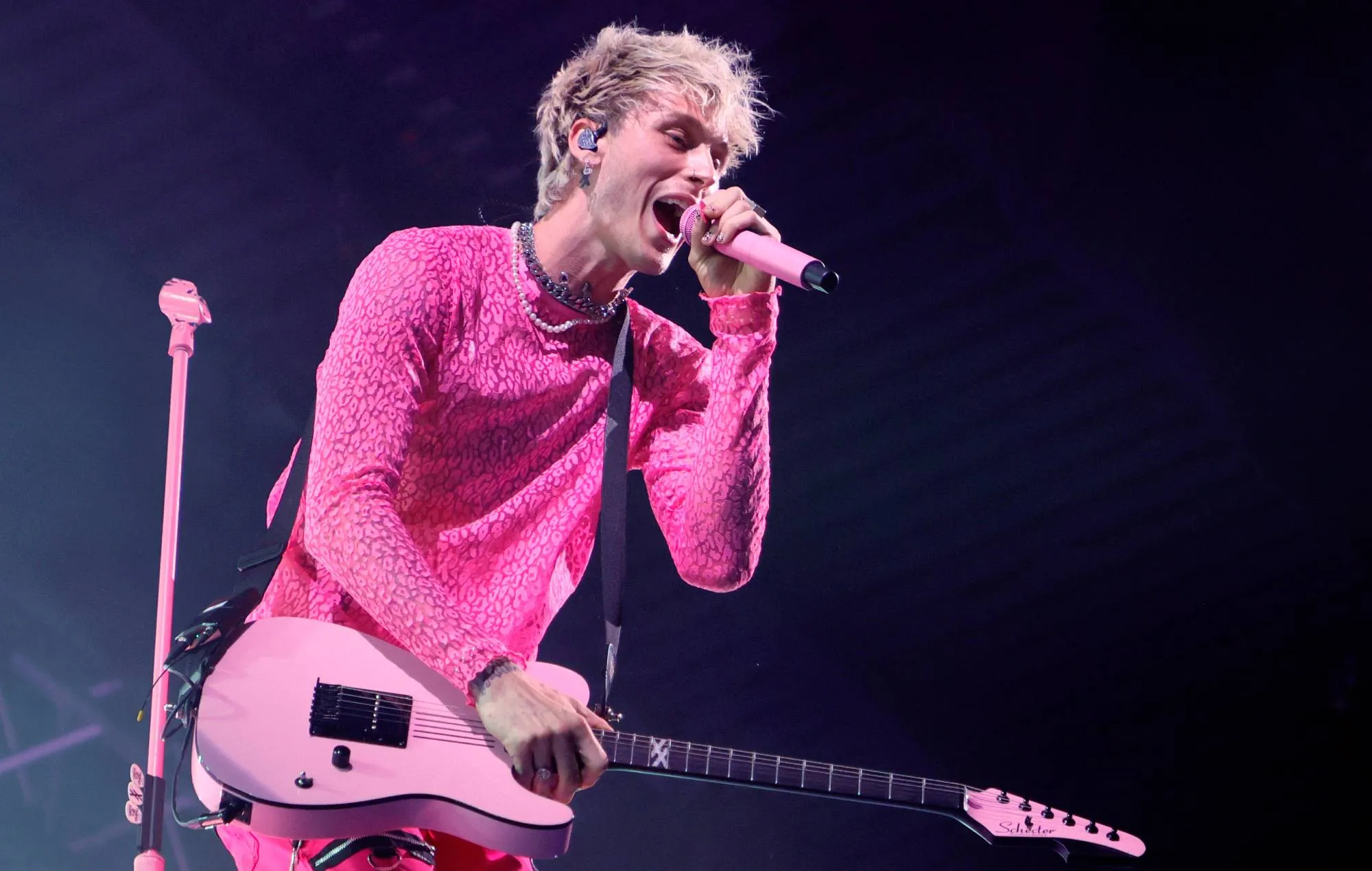 Боб Дилан и Machine Gun Kelly: неожиданное сотрудничество