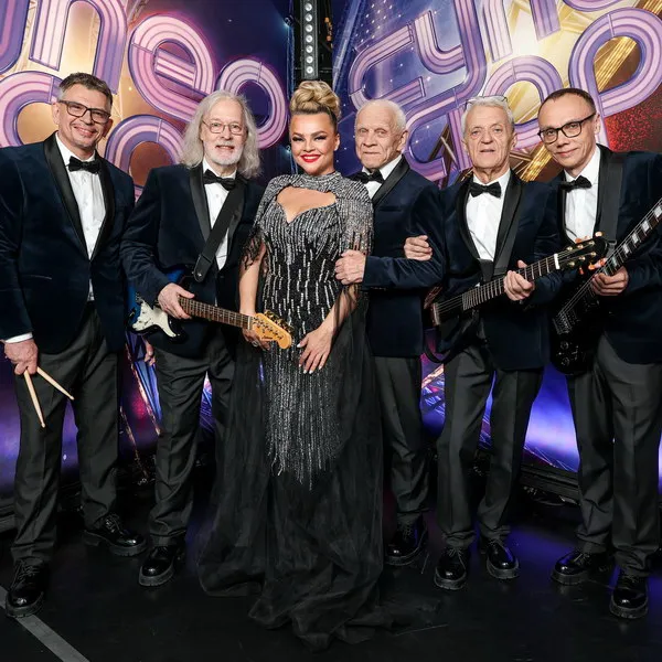 ВИА «Поющие гитары» выиграли шоу «ВИА Суперстар!»