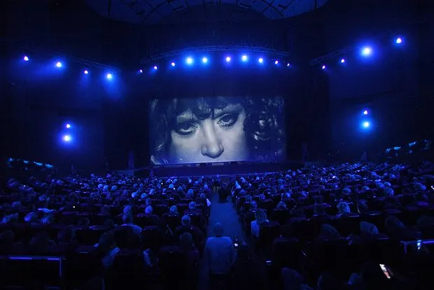 Виктор Рыбин: Примадонна обязана своим успехом рос...