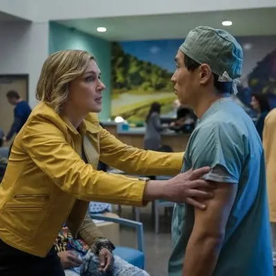 Apple TV+ представил трейлер сериала «Из многих» о...