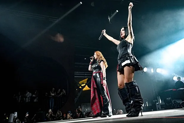 Тату: 17,5 млн за концерт и новые песни в 2025