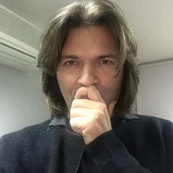 Дмитрий Маликов против мата на сцене