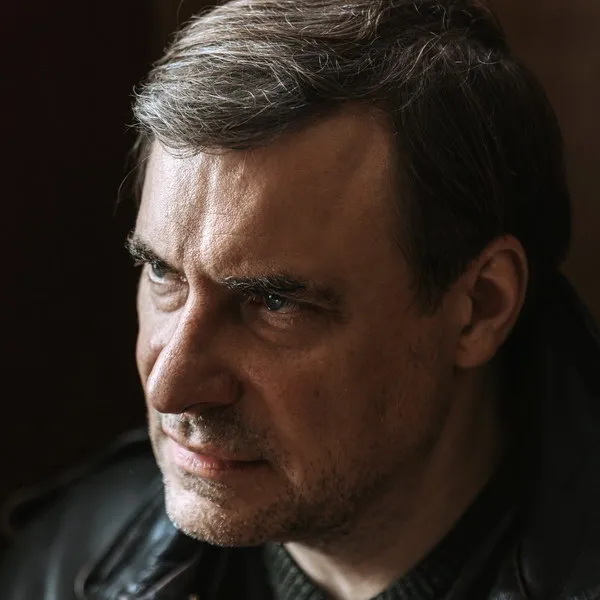 «Фишер. Черный проспект»: Цыганов и дебютант в новом детективе Wink
