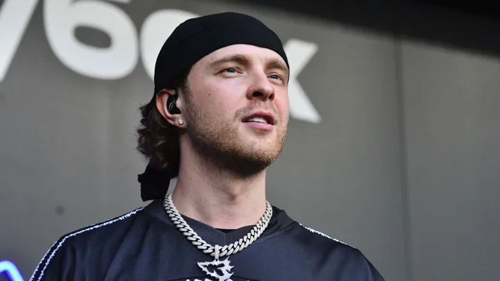 Егор Крид перенес концерты из-за проблем со здоров...