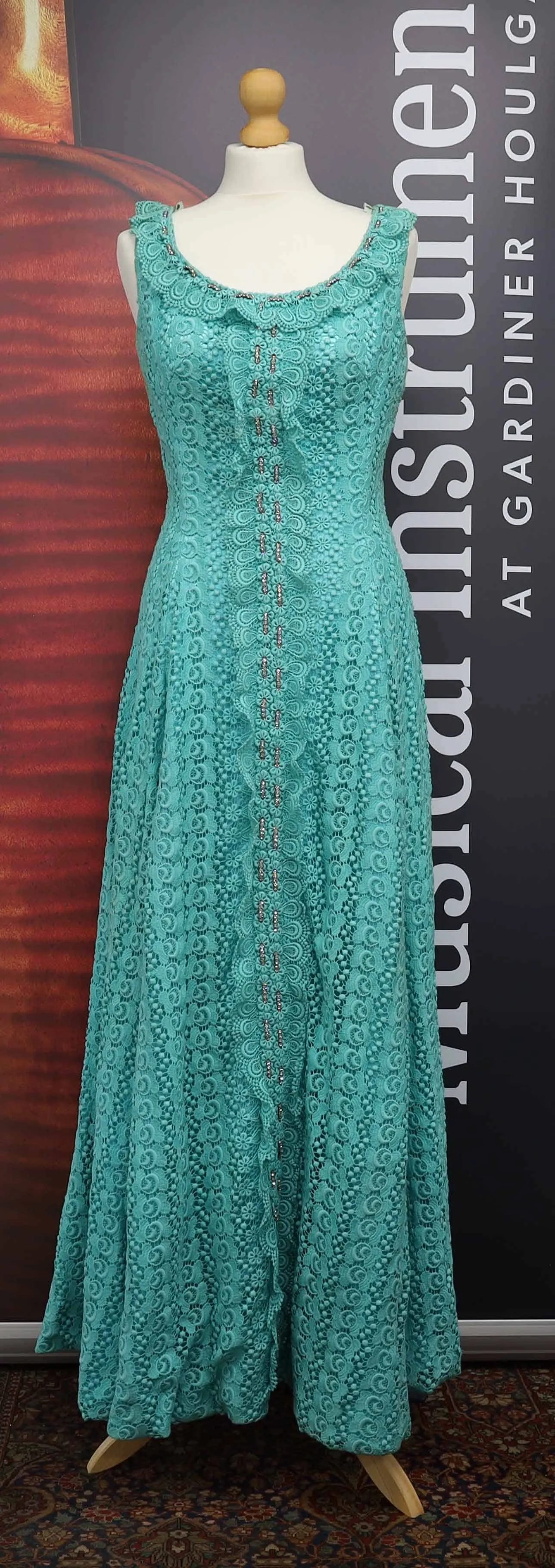 Семья Жаклин дю Пре распродает личные вещи