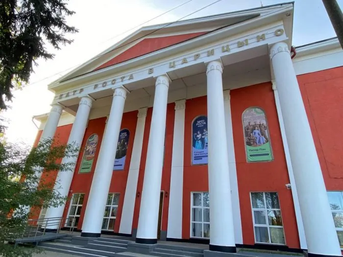 Премьера спектакля «Отцы и дети» в Театре РОСТА в Царицыно
