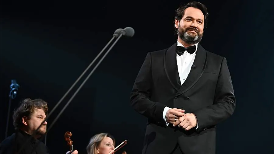 Ильдар Абдразаков стал Народным артистом...